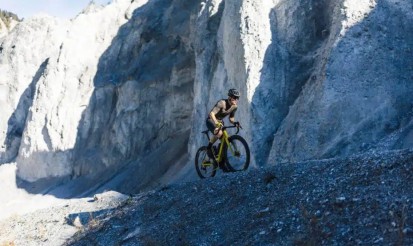 Завръщане в бъдещето, но на две колела – Scott Solace eRide