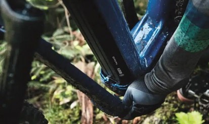 Прилики и разлики между батериите за електрически велосипеди Bosch PoweTube
